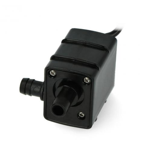 Nedsenkbar vaeskepumpe 12v 240lt svart