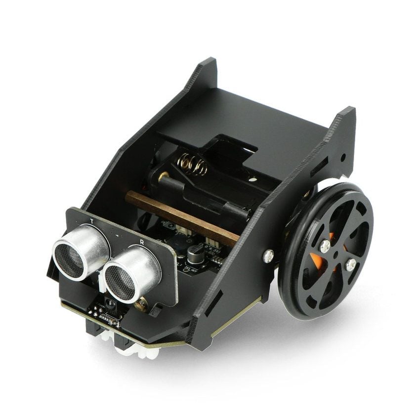 BitCar-robotbil sett forfra med ultralydsensor og høyre hjul synlig