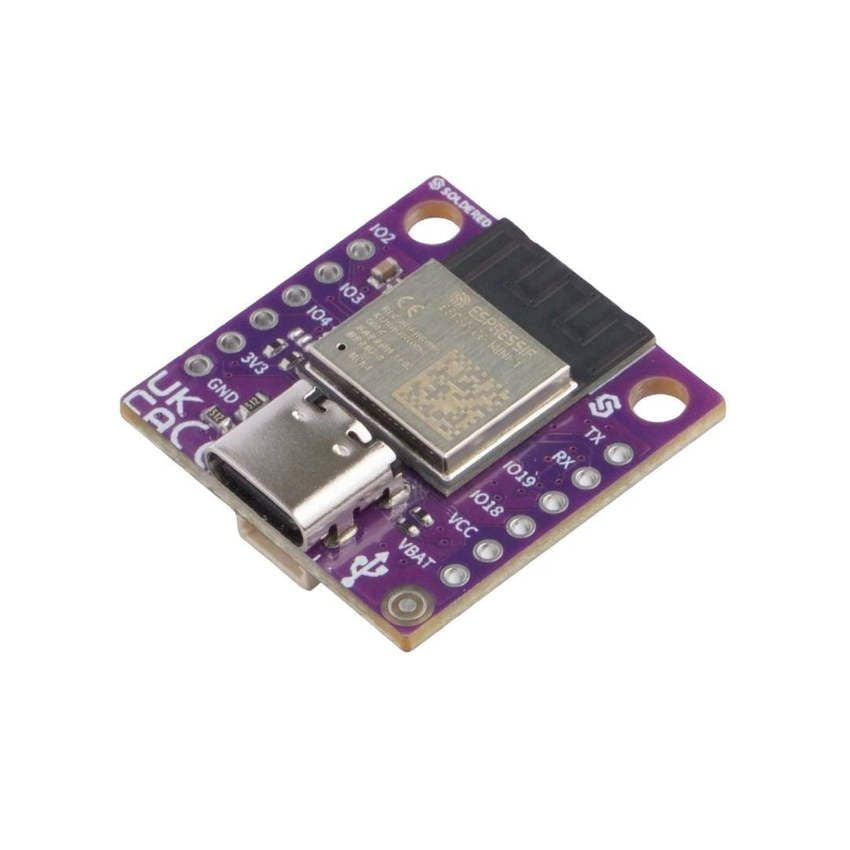 NULA Mini ESP32-C6-utviklingskort med USB-C-kontakt og montert antenne