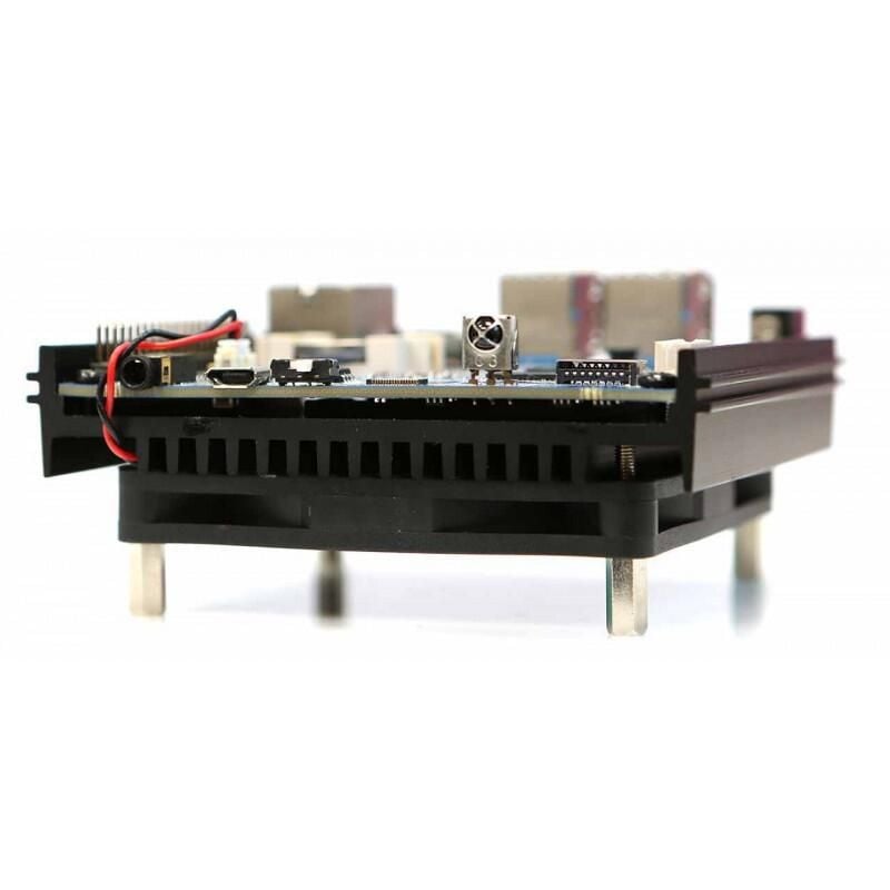 12 V vifte 80 x 80 x 10,8 mm med 2-pins kontakt