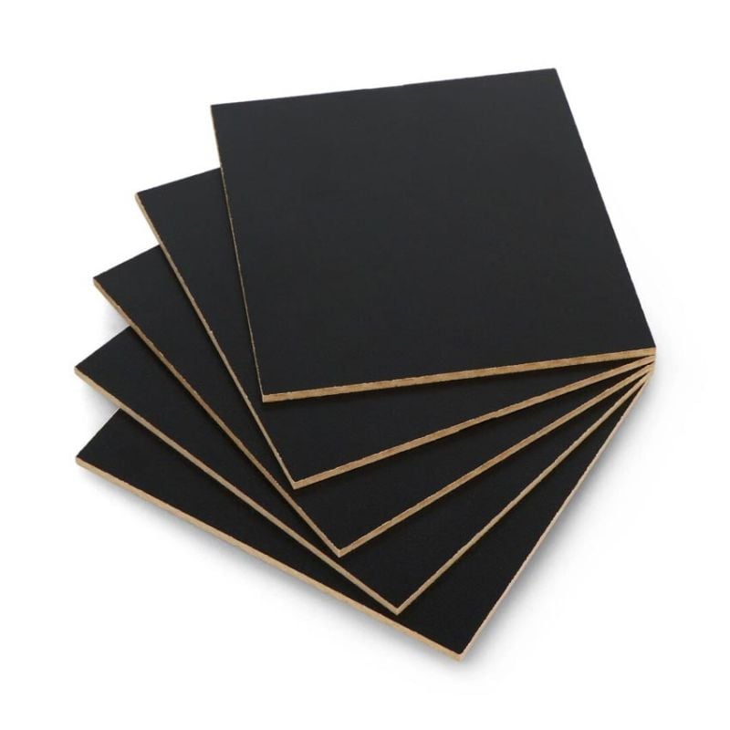 Trefiberplate hardboard sort 3 mm 110×120 mm – 5 stk