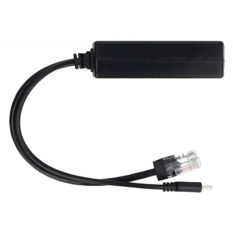 PoE-splitter for Raspberry Pi 4B med synlig RJ45-port og USB-C-kabel
