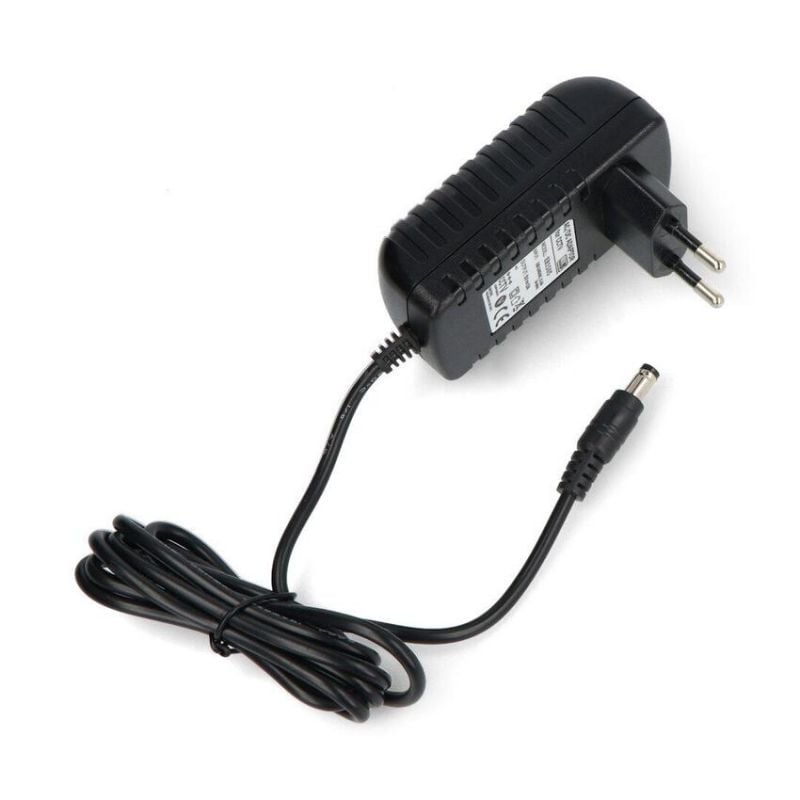 Strømadapter 5V 3A 15W med DC 5,5/2,1mm plugg