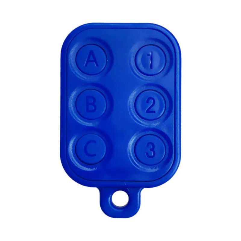 Blå programmerbar RFID-nøkkelbrikke med seks knapper merket A, B, C og 1, 2, 3