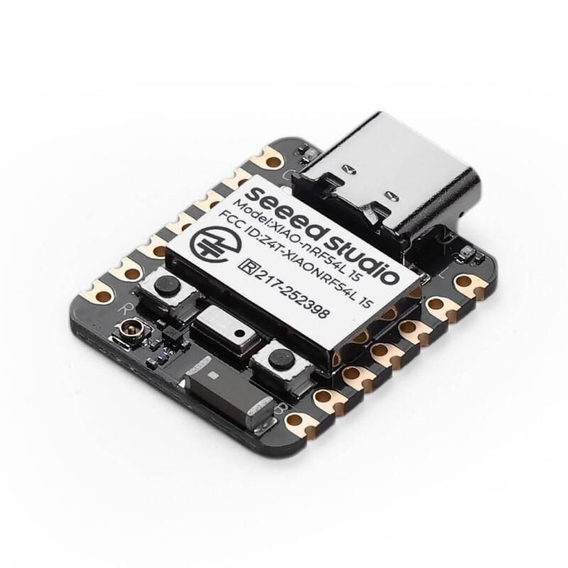 Kompakt IoT-modul med BLE 6.0, Thread, ZigBee, Matter og IMU-sensor