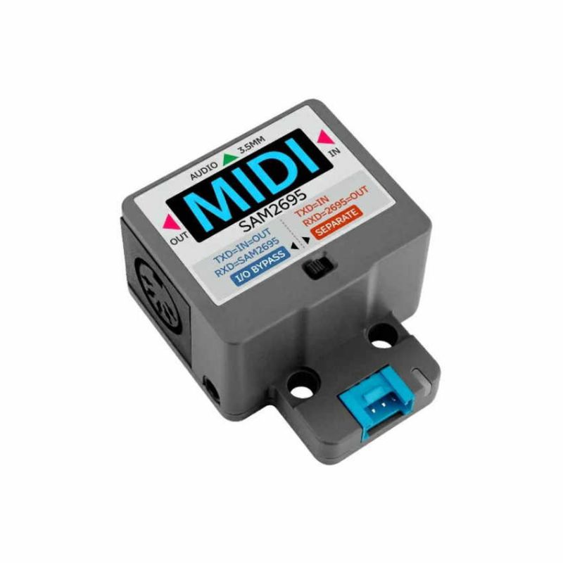 MIDI-modul SAM2695 i skrå vinkel med MIDI-kontakt og blå tilkobling