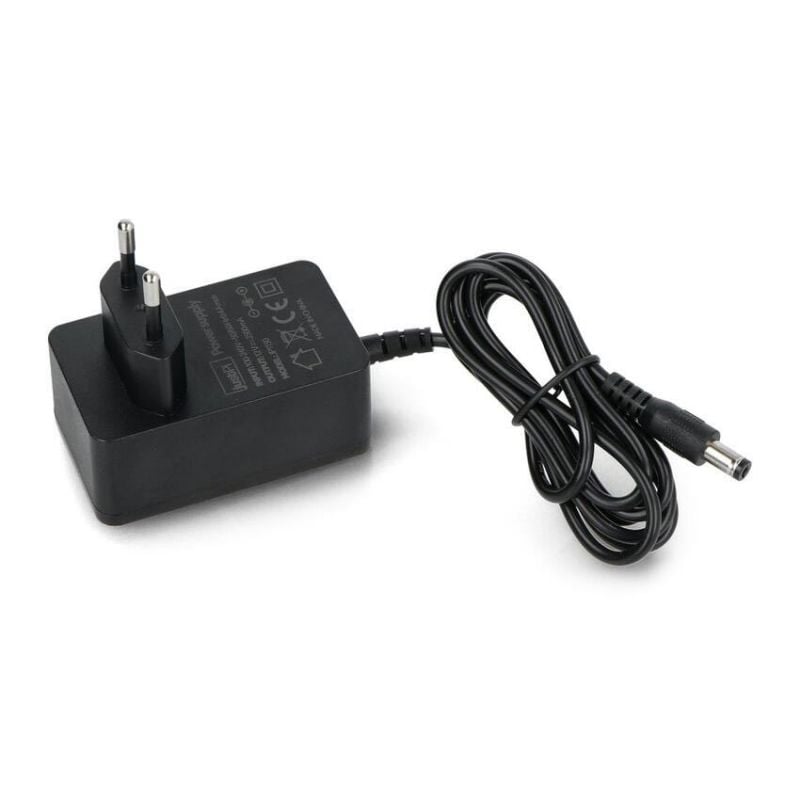 Strømforsyning 12V 2,5A 30W med DC 5,5/2,1mm plugg