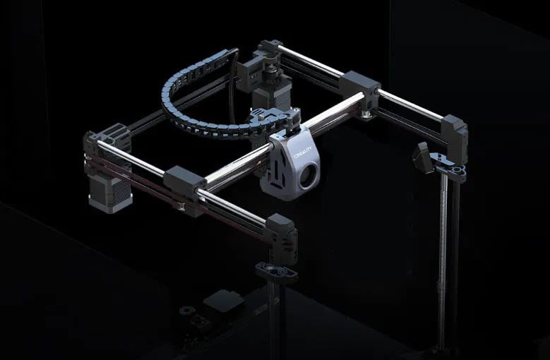 Skriveren bruker CoreXY-kinematikk.