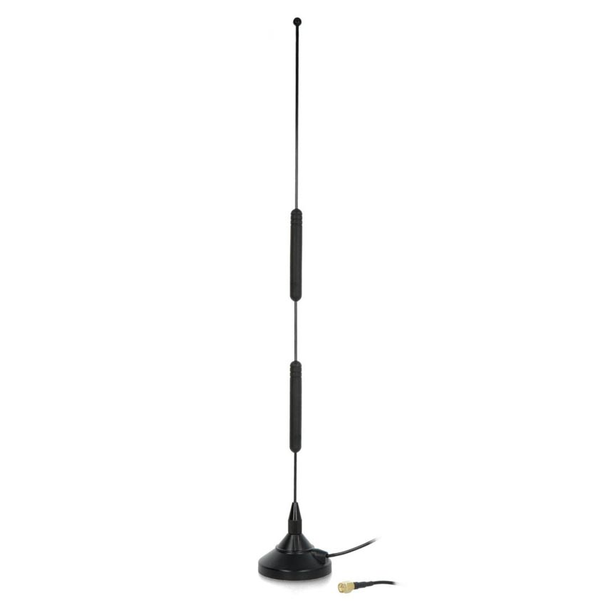 Omnidireksjonell antenne med magnetisk base og en forsterkning på opptil 12 dBi.