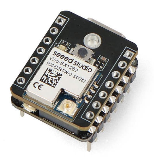 ESP32-S3- og SX1262-modul med kontaktpinner og antennetilkobling