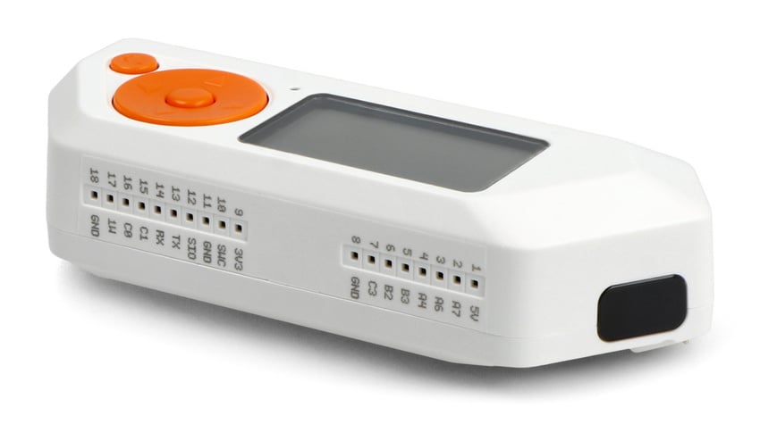 Flipper Zero fra siden med synlige pinner og kontaktpunkter
