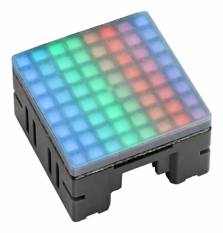 RGB LED-matrise 8x8 med flerfargede piksler i frontvisning